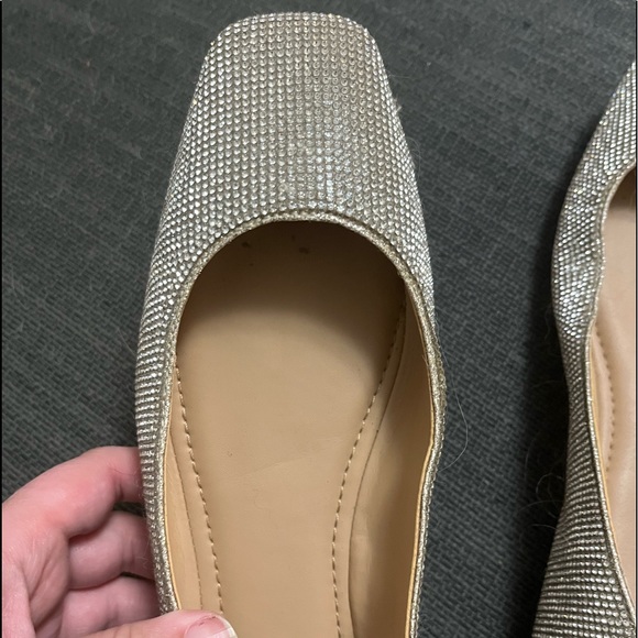 INC sequined silver flats size 9 - Picture 3 of 6